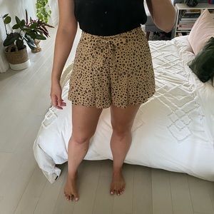 Aritzia Sunday Best Westley Short!